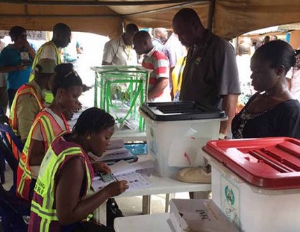 Election-officers-on-duty