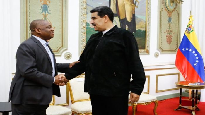 Orji-Uzor-Kalu-with-Maduro-e1558455910727