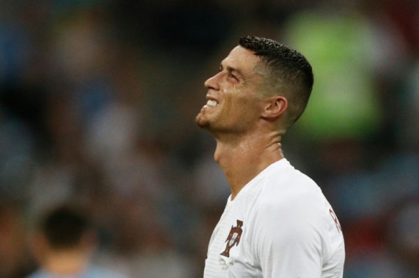 Cristiano-Ronaldo-pained--e1530391622158