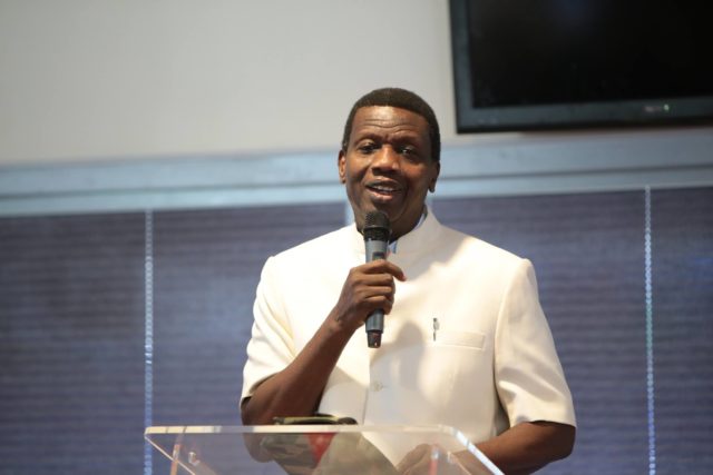 Pastor-Adeboye-biography-1-640x427