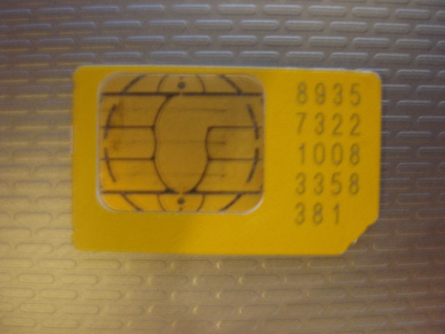 640px-SIM_Card