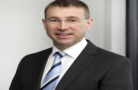 Julius Berger MD Dr. Peer